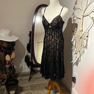 ECI New York black lace with sequins size 6 strap straps, evening, dress